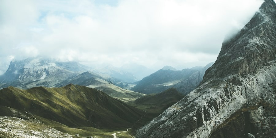Will the prospects of Asian equities improve after an underwhelming year? | Open a FREE FSM account and manage all your investments conveniently in ONE place