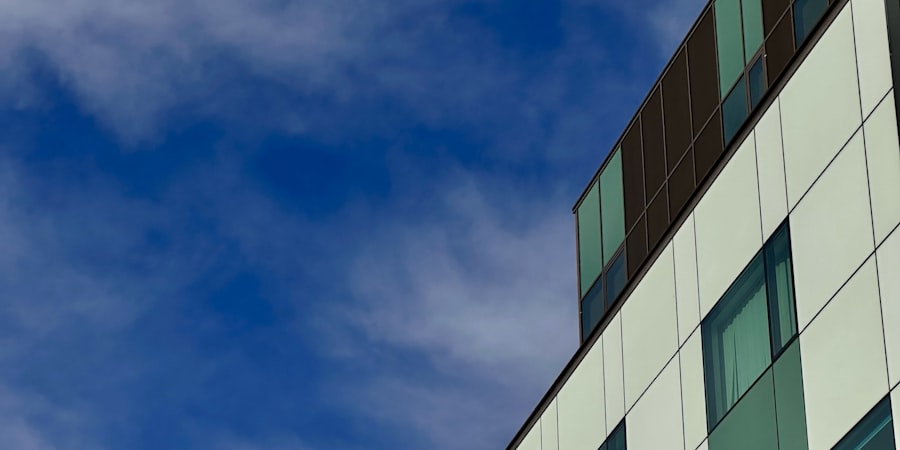 5 Singapore REITs with Strong Sponsors and Gearing Levels Below 40%